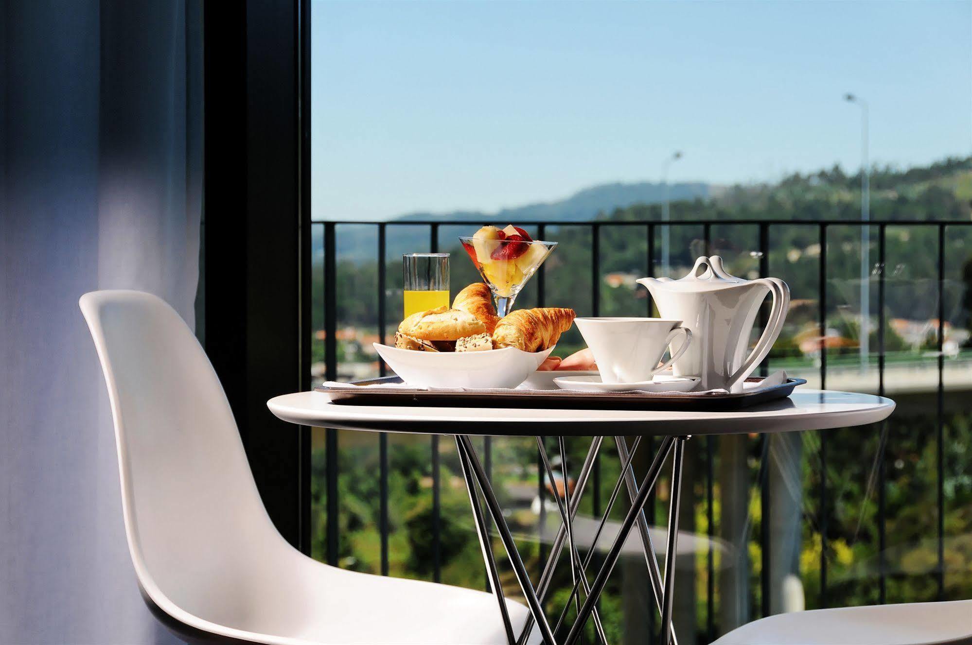 Open Village Sports Hotel & Spa Club Guimarães Eksteriør billede